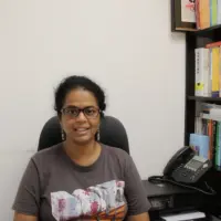 Malini, Manager at The India Association Hong Kong, reviewing Mandarin course with Nihao Language Education Central HK