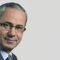François Février, CEO of SUEZ Asia, reviewing executive Business Mandarin training with Nihao Language Education Central HK
