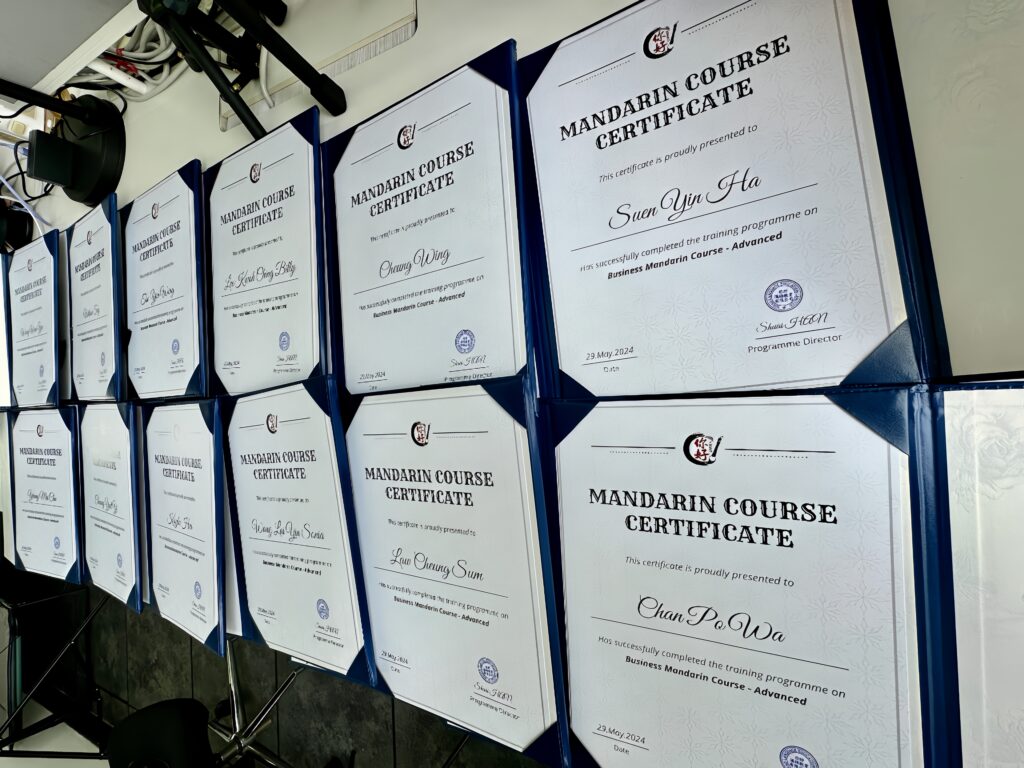 Corporate Mandarin Course from Nihao Language Education Tailored Books and Certificate in class in HK